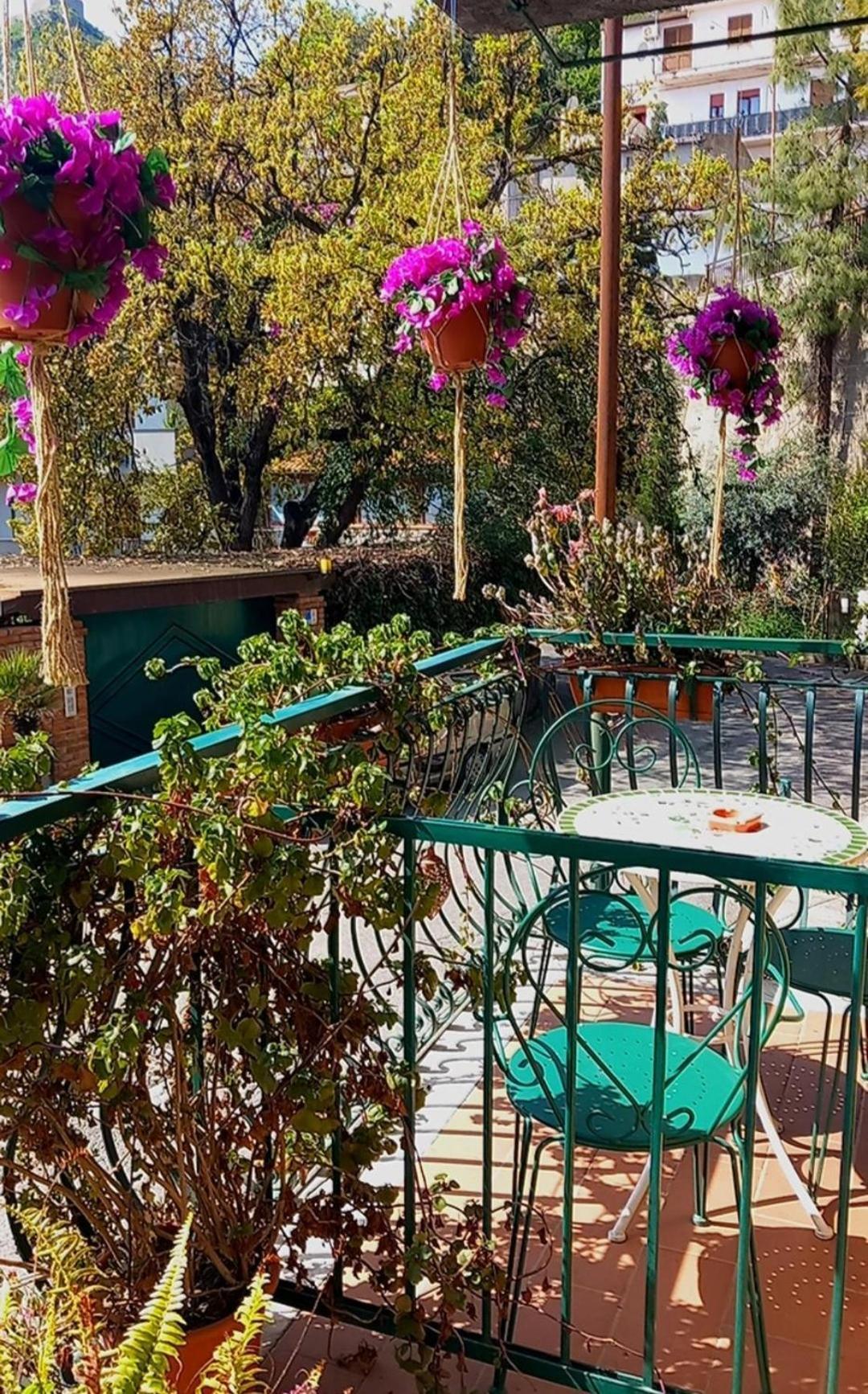 Bed And Breakfast Rosangela Taormina Exterior foto